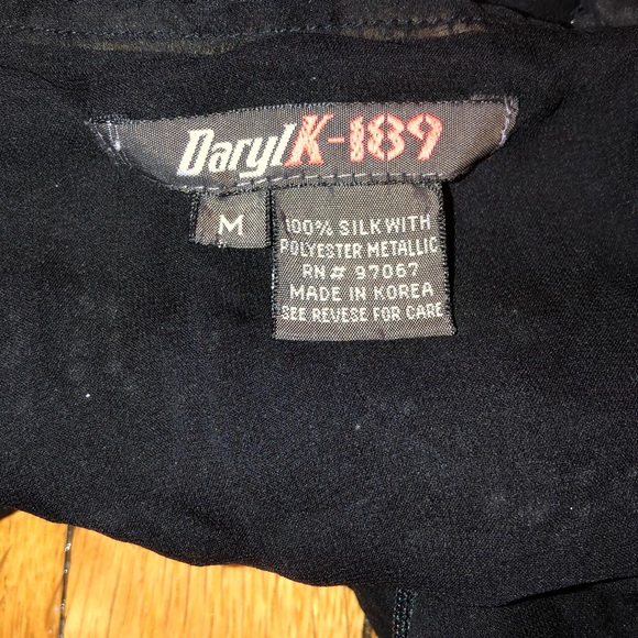 DarylK-189 silk top with metallic detail size M - Picture 4 of 7